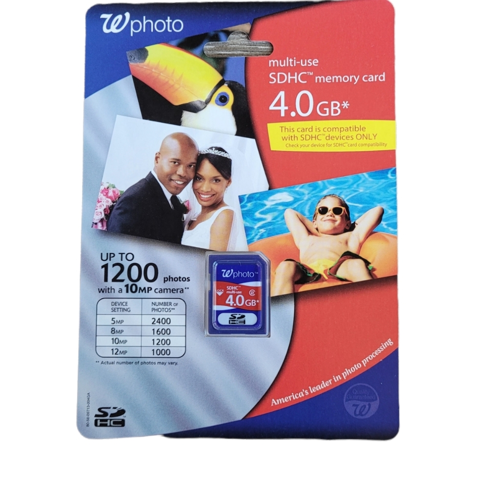 New Walgreens 4 GB Multi-Use SDHC Memory Card